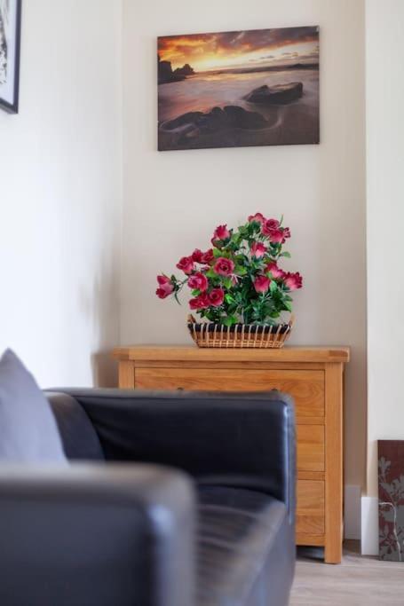 Spacious & Central 3-Bed Flat By Popular Waterloo! Londýn Exteriér fotografie